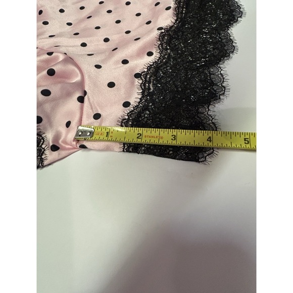 Victoria's Secret Satin Shorts XS Pink With Black Polka Dots Black Lace Trim New - Picture 10 of 10